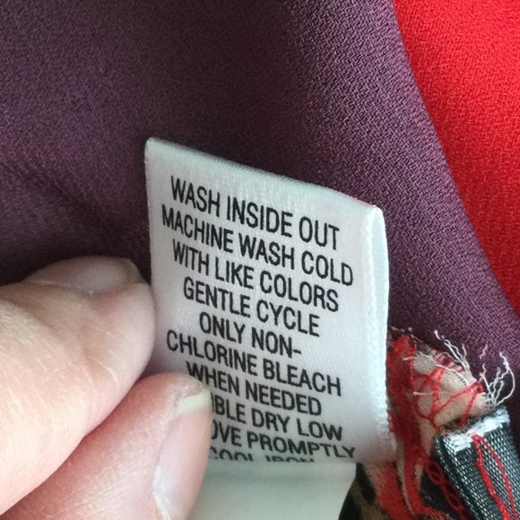 Dana Buchman Baroque Print Red Blouse, Size 4 - Picture 7 of 8